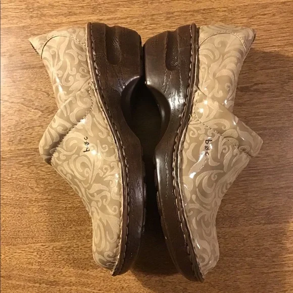 B.O.C. Born Concept Peggy Tan Leather Clogs NWT - Picture 3 of 7